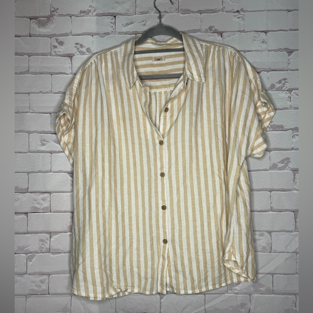 Faherty‎ Neutral Stripe Button-Front Top | Classic Casual | Neutral Tones